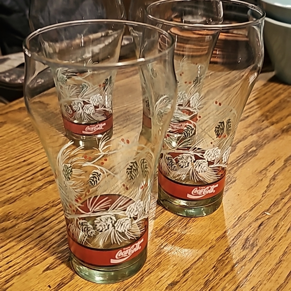 Vintage set of 4 CocaCola glasses